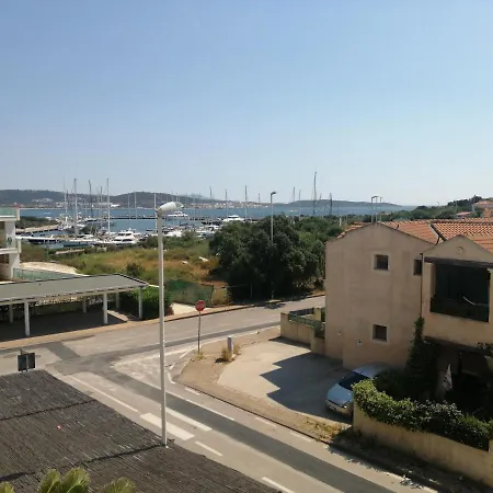 Lo Sguardo Sul Mare - Holiday Διαμέρισμα Όλμπια